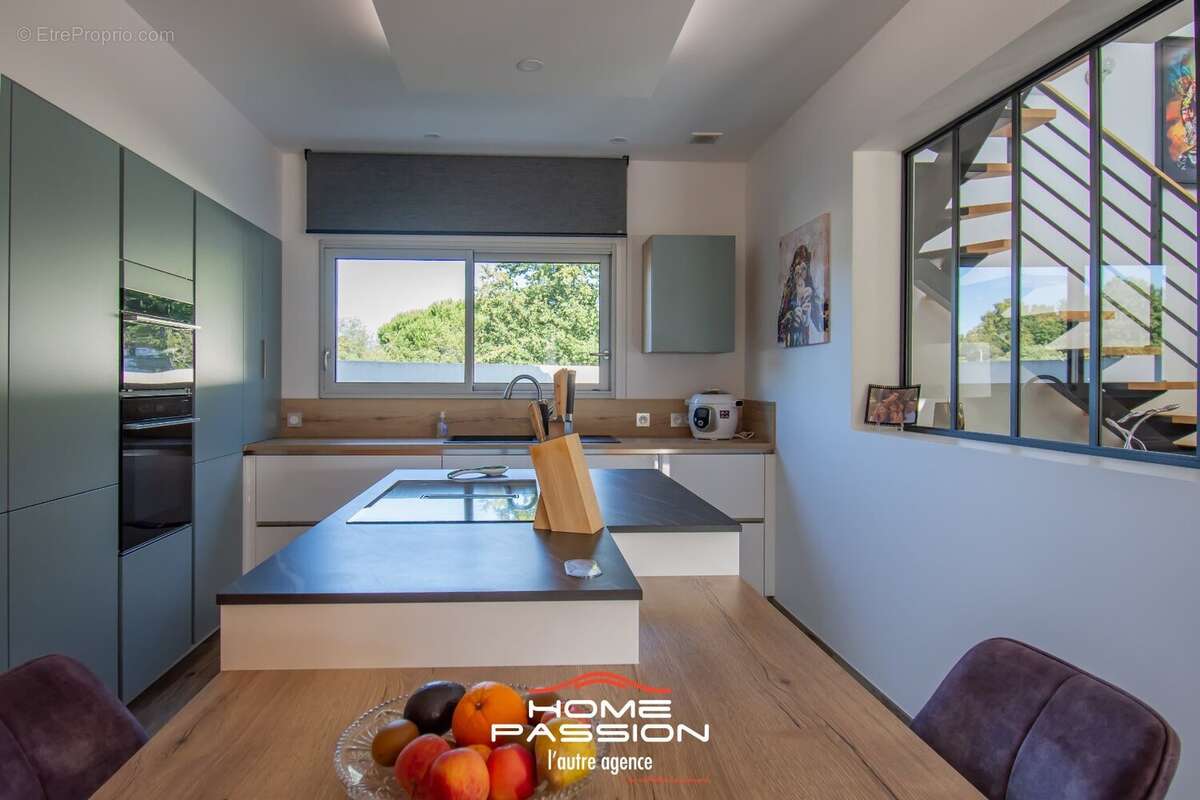 Maison à LES MATHES