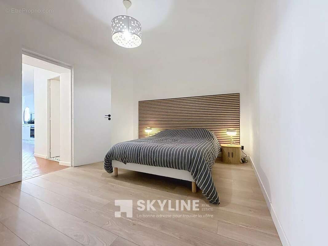 Appartement à MARSEILLE-2E