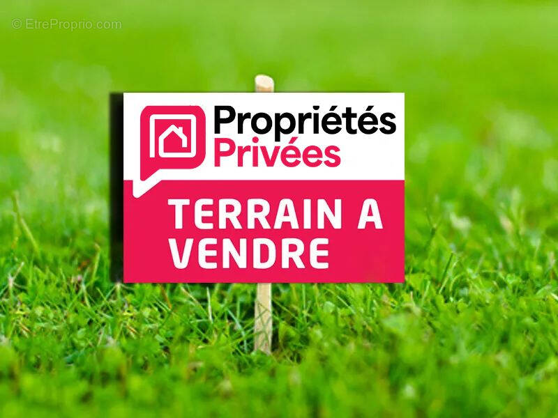 Terrain à SEICHES-SUR-LE-LOIR