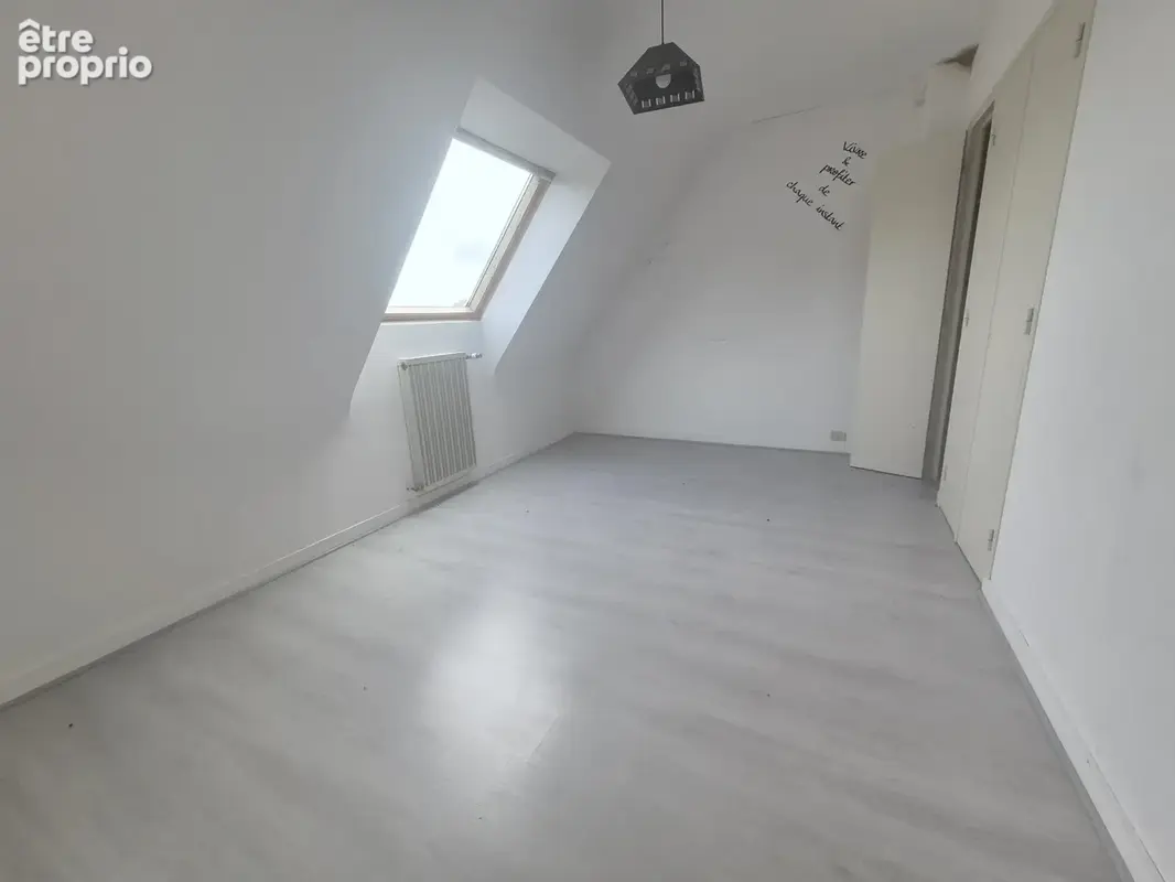 Maison familiale 135 m2   4 chambres   Terrain 1 231 m2 - photo 11