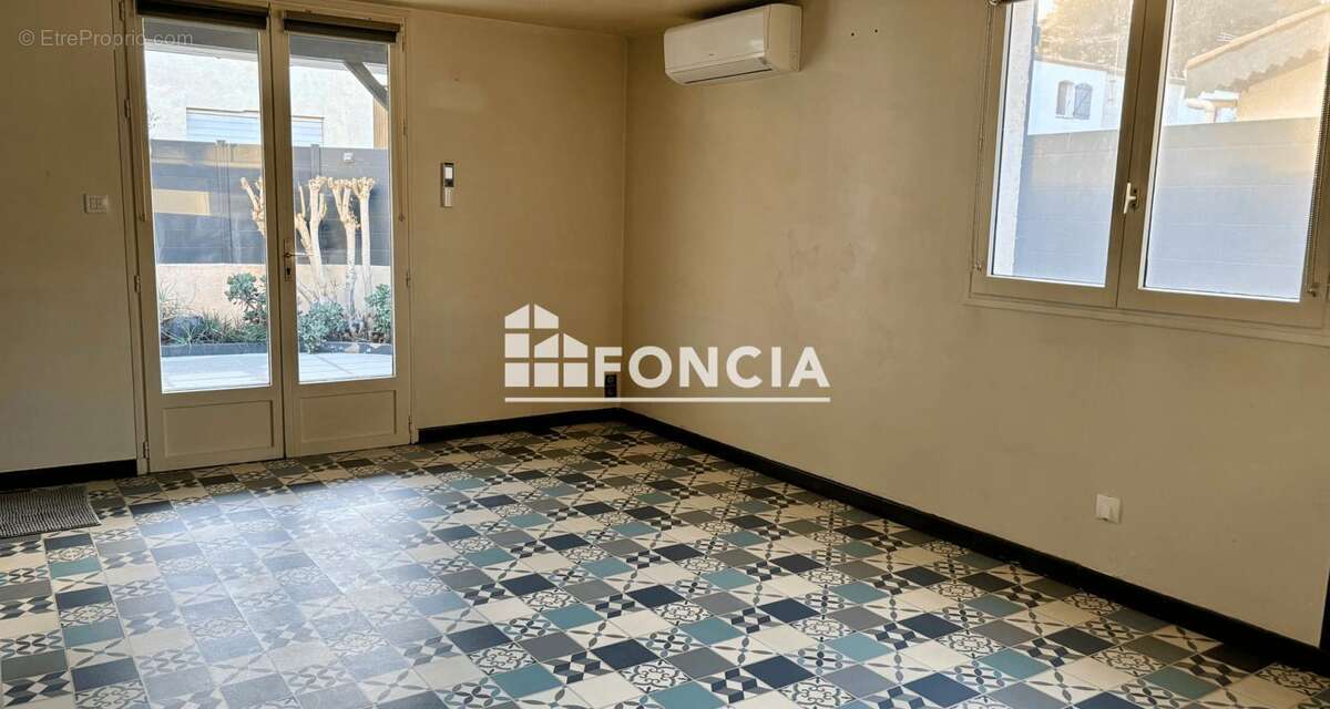 Maison à CANET-EN-ROUSSILLON