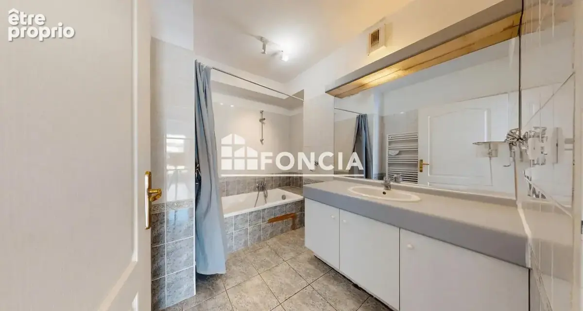 Exclusivite t4 + terrasse + parking - photo 10