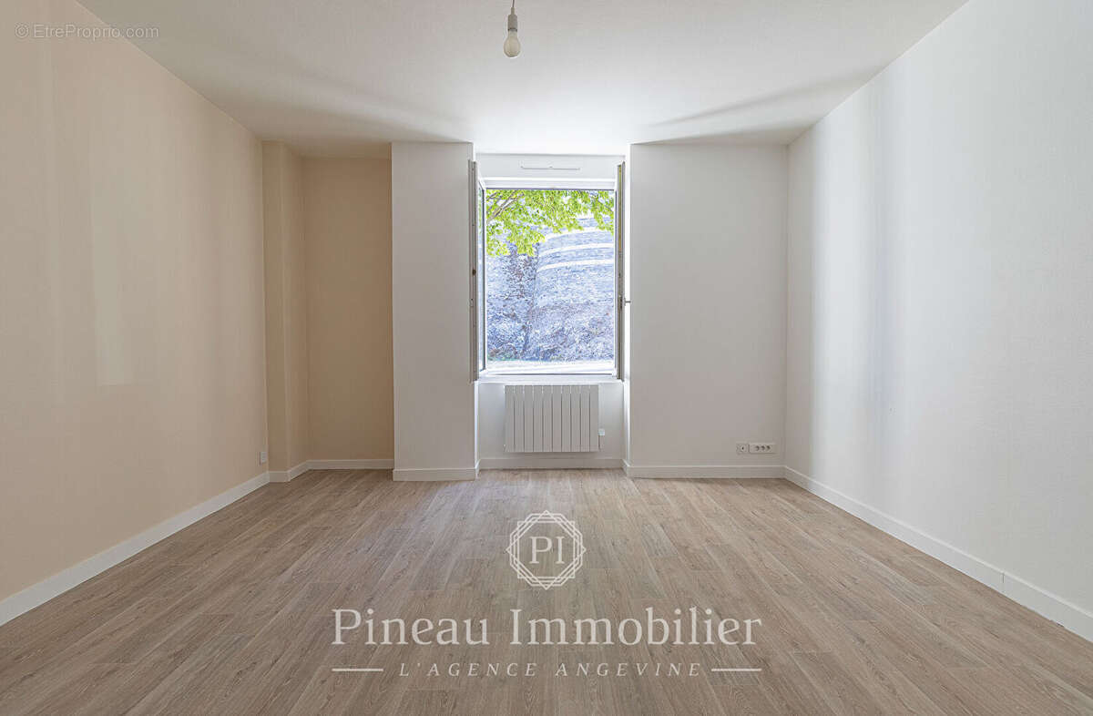 Appartement T2 Angers - Centre-ville / Château - Rez-de-chaussée - Idéal 1er achat ou investissement - photo 7