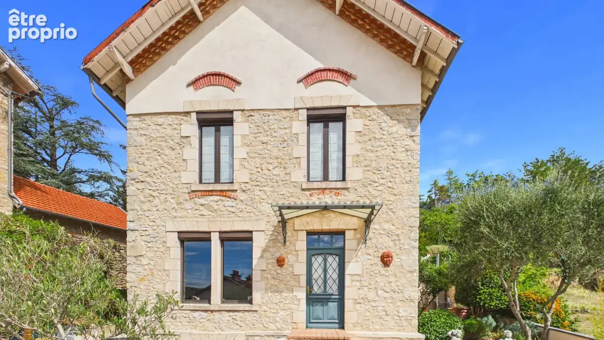 Maison à VILLEFRANCHE-DE-ROUERGUE