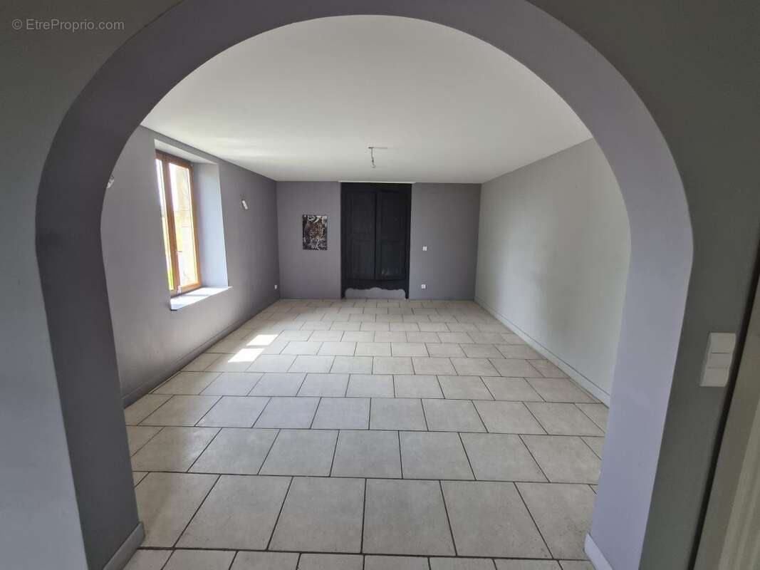 Maison 348 m² à Francheville  - photo 5