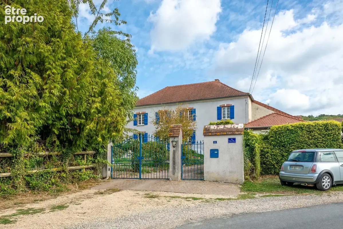 Maison à FESTIGNY