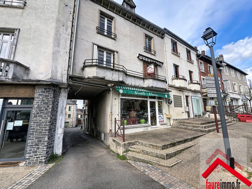 Appartement à ALLASSAC