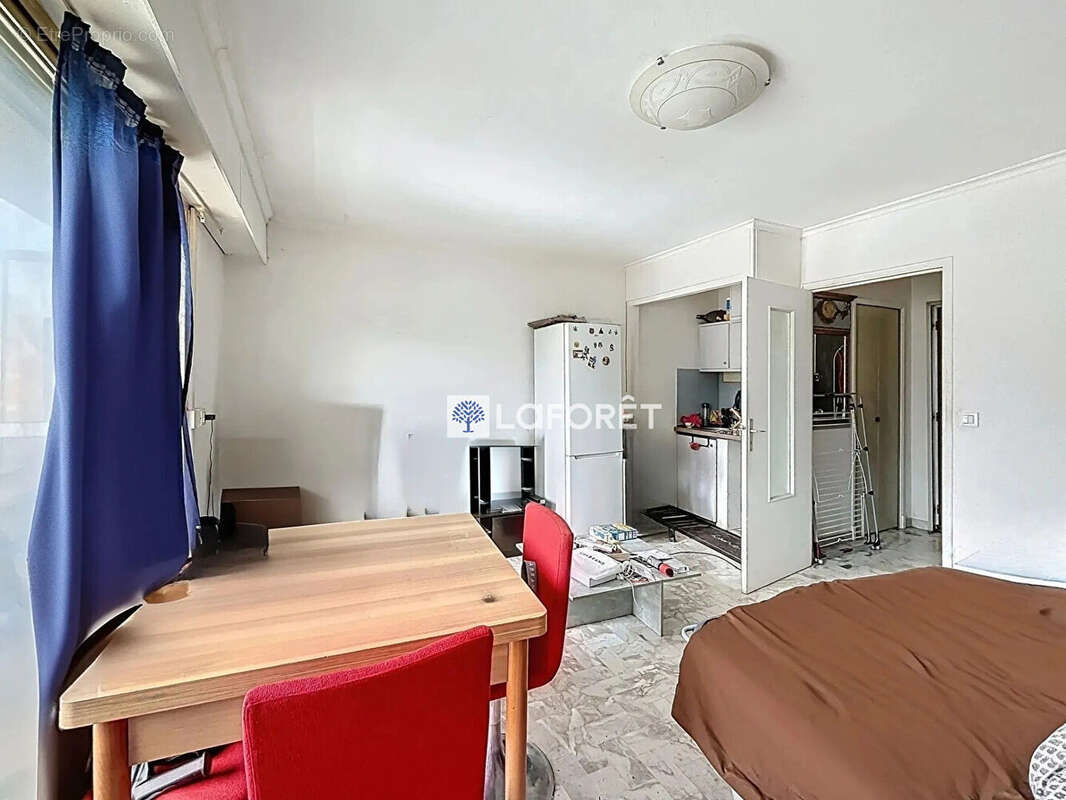 Appartement à ROQUEBRUNE-CAP-MARTIN