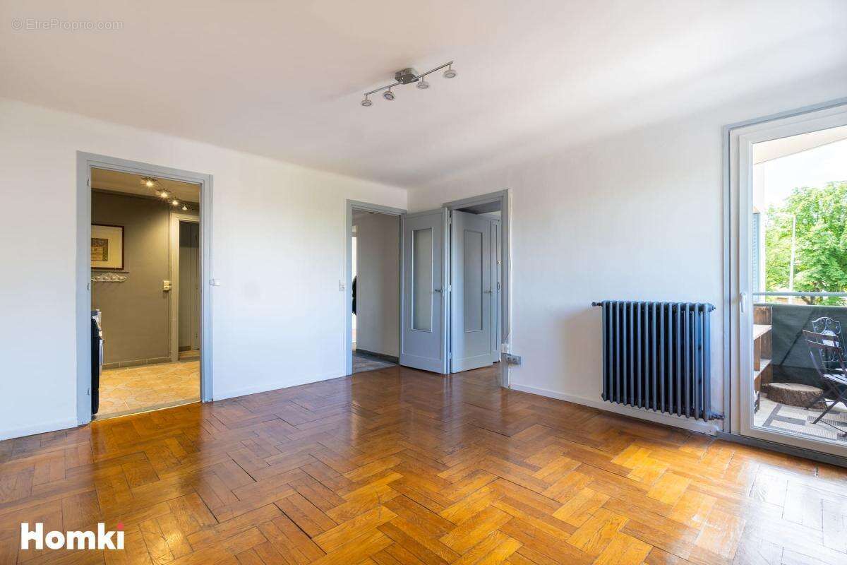 Appartement à LYON-5E