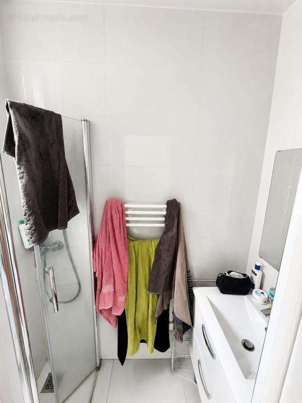 Appartement à PARIS-20E