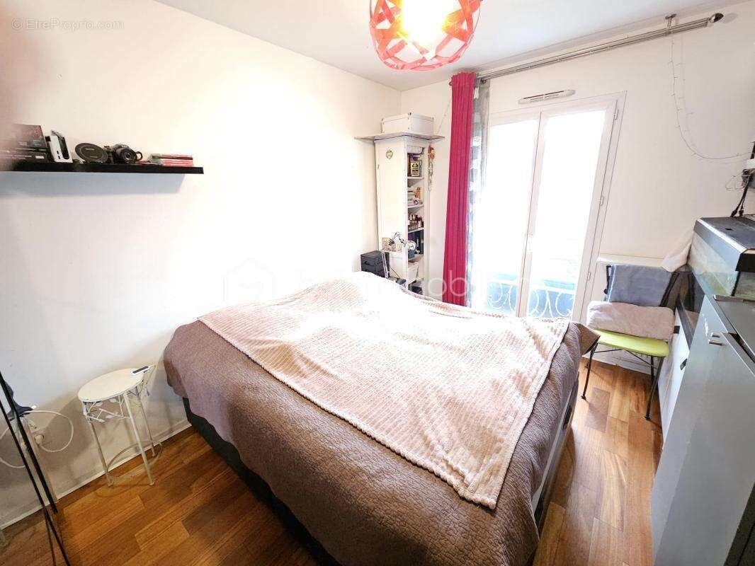 Appartement à SAINT-PIERRE-DU-PERRAY