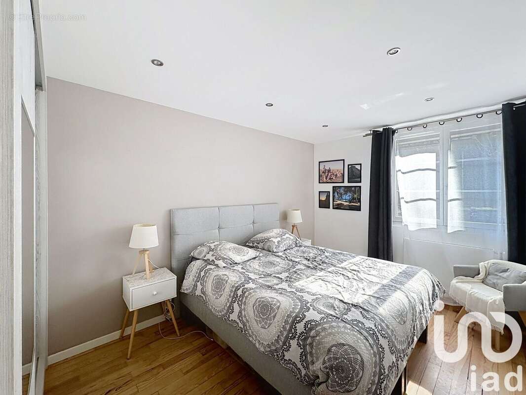 Photo 8 - Appartement à NANTERRE