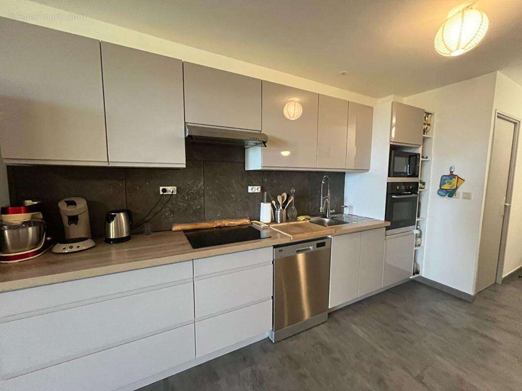 Appartement à L&#039;ETANG-SALE