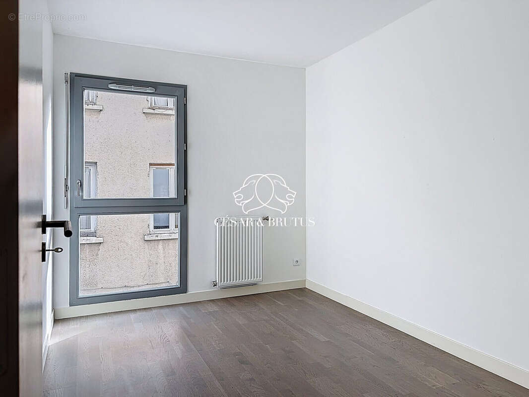 Appartement à NEUVILLE-SUR-SAONE