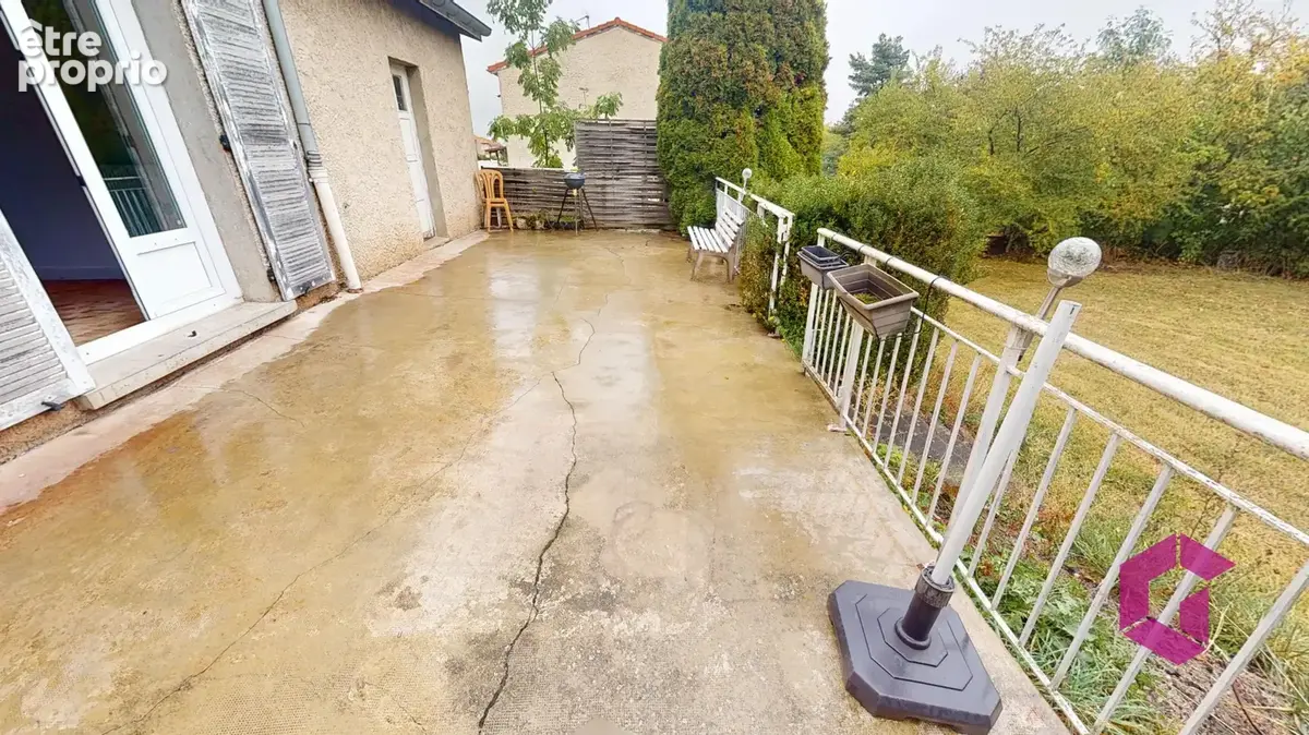 EN EXCLUSIVITE ! maison T4 sur terrain d'env 760m2 avec deux garages - photo 13