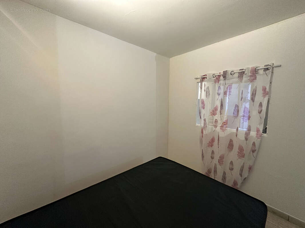 Appartement à SAINT-MAXIMIN-LA-SAINTE-BAUME