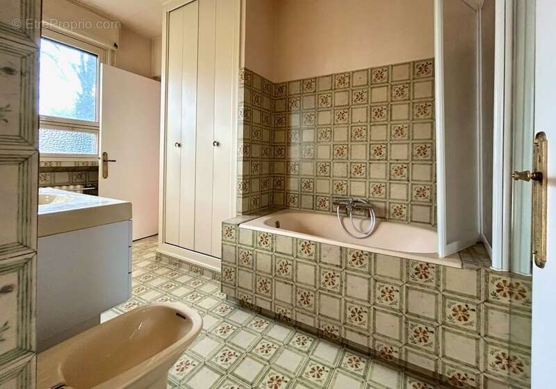 Maison à VEYRIER-DU-LAC