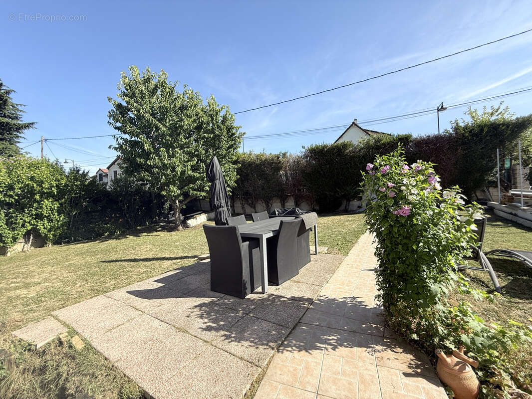 Maison à RUEIL-MALMAISON