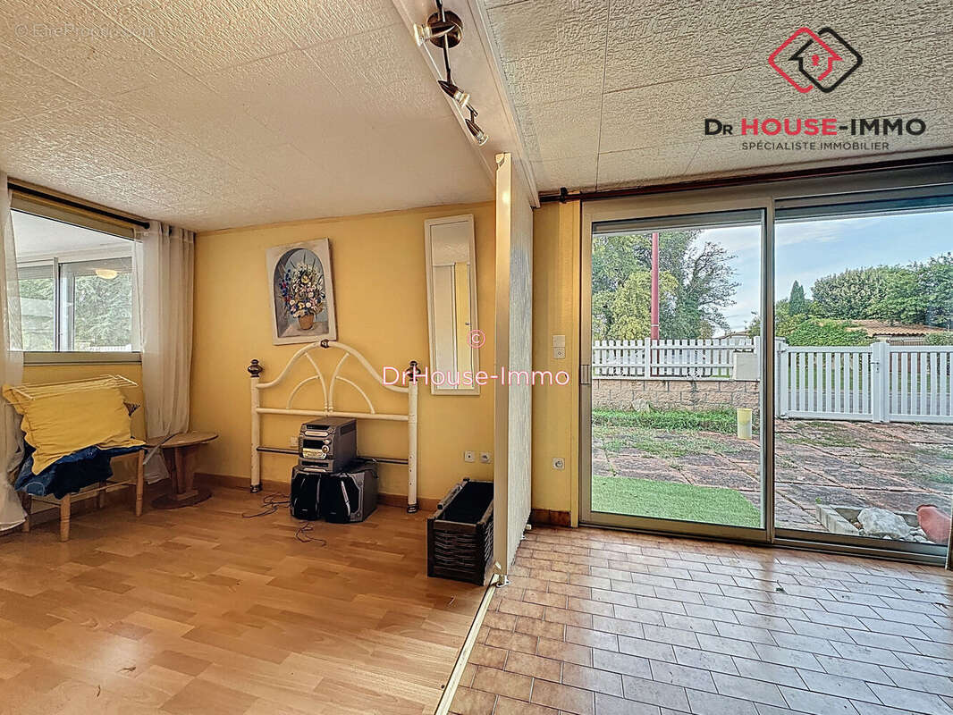 Maison à SAINT-LEON-SUR-L&#039;ISLE