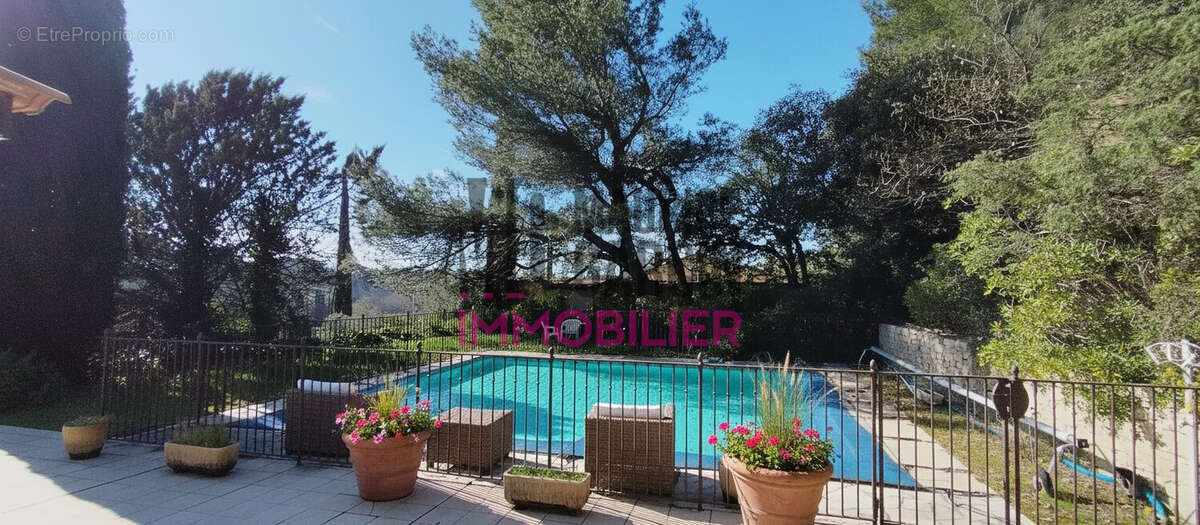 Maison à BEAUMES-DE-VENISE