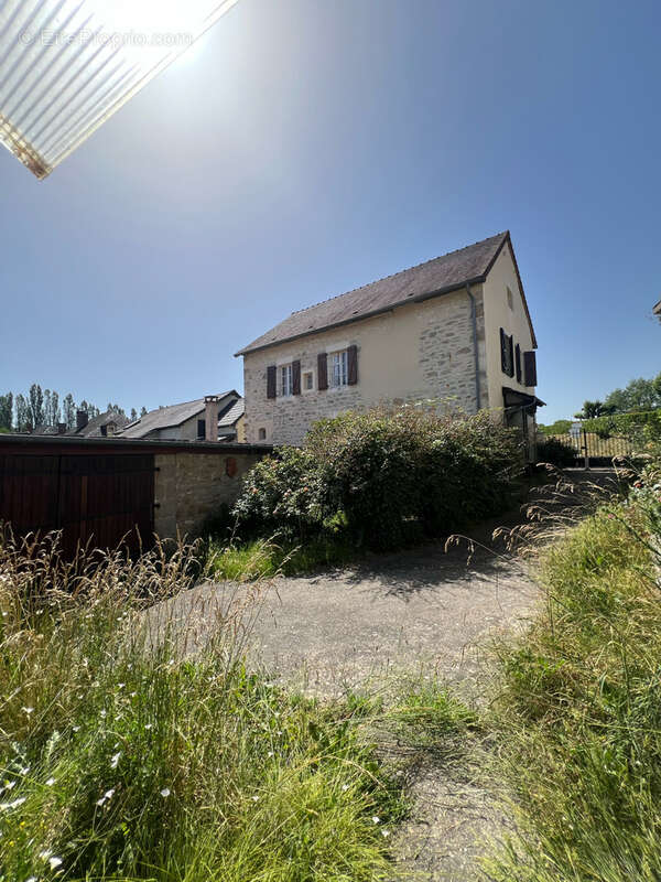 Maison a renovee - photo 2