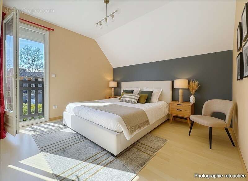 Maison à LA ROCHE-SUR-FORON