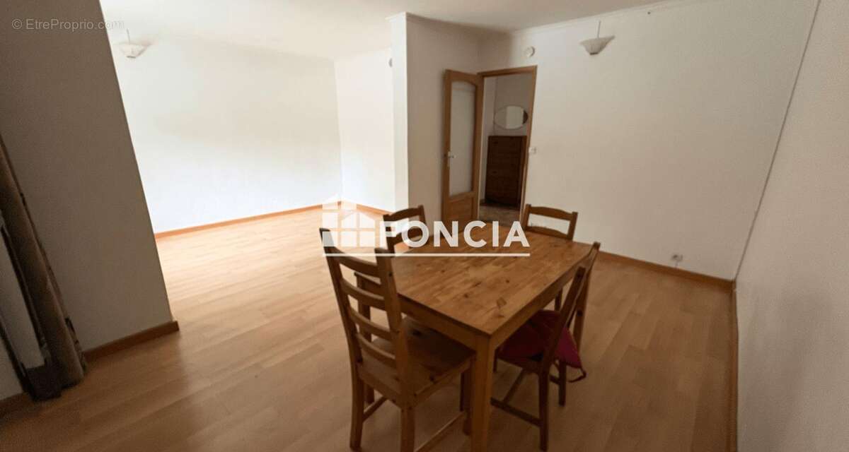 Dans batiment ravale - photo 4