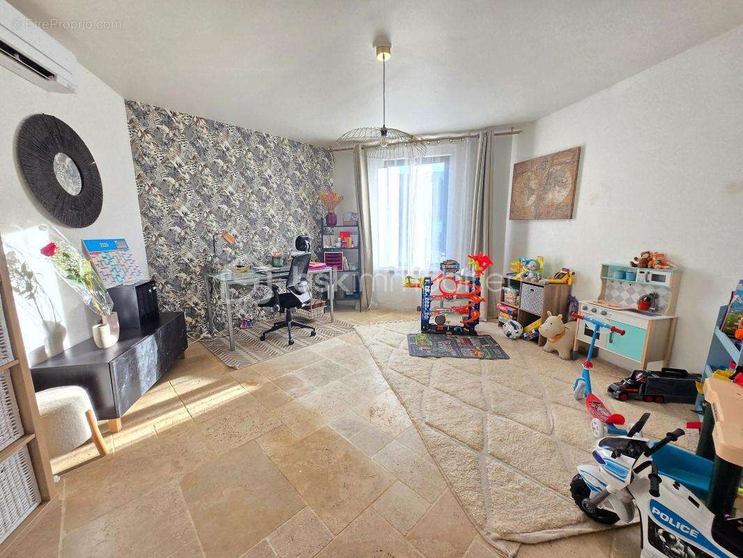 Maison à RAVEAU