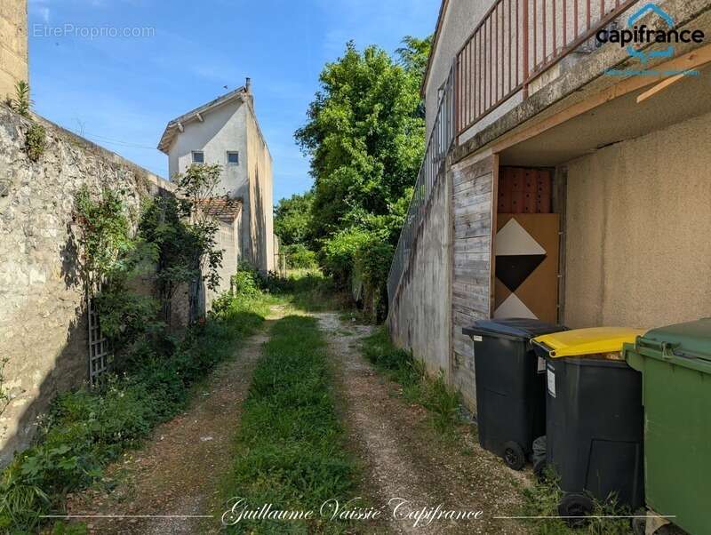 Maison/Immeuble de rapport à vendre 8 pièces CHATELLERAULT (86) - photo 21