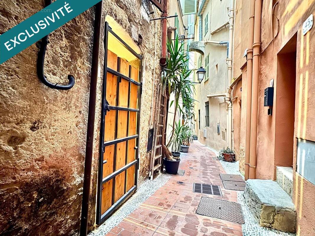 Photo 1 - Parking à MENTON