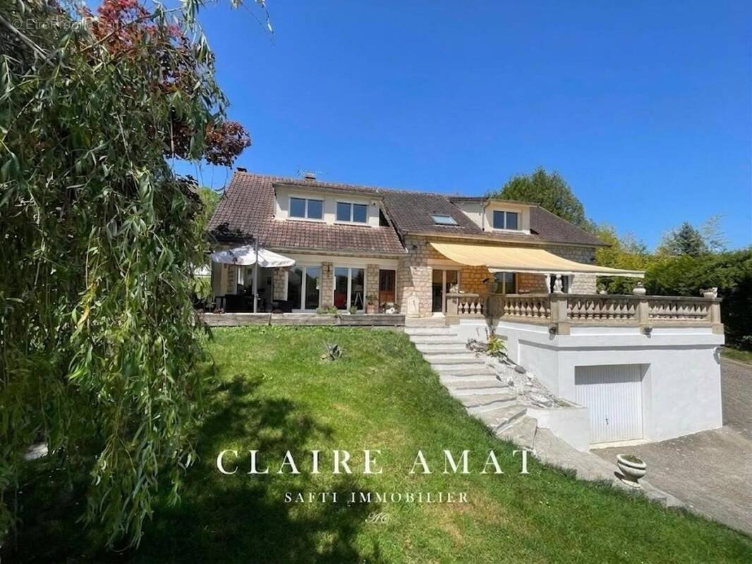 Photo 1 - Maison à BEYNES