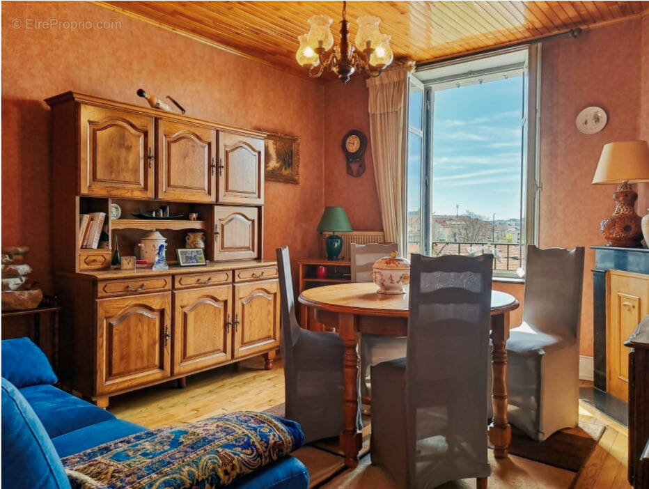 Appartement à SAINT-MAX