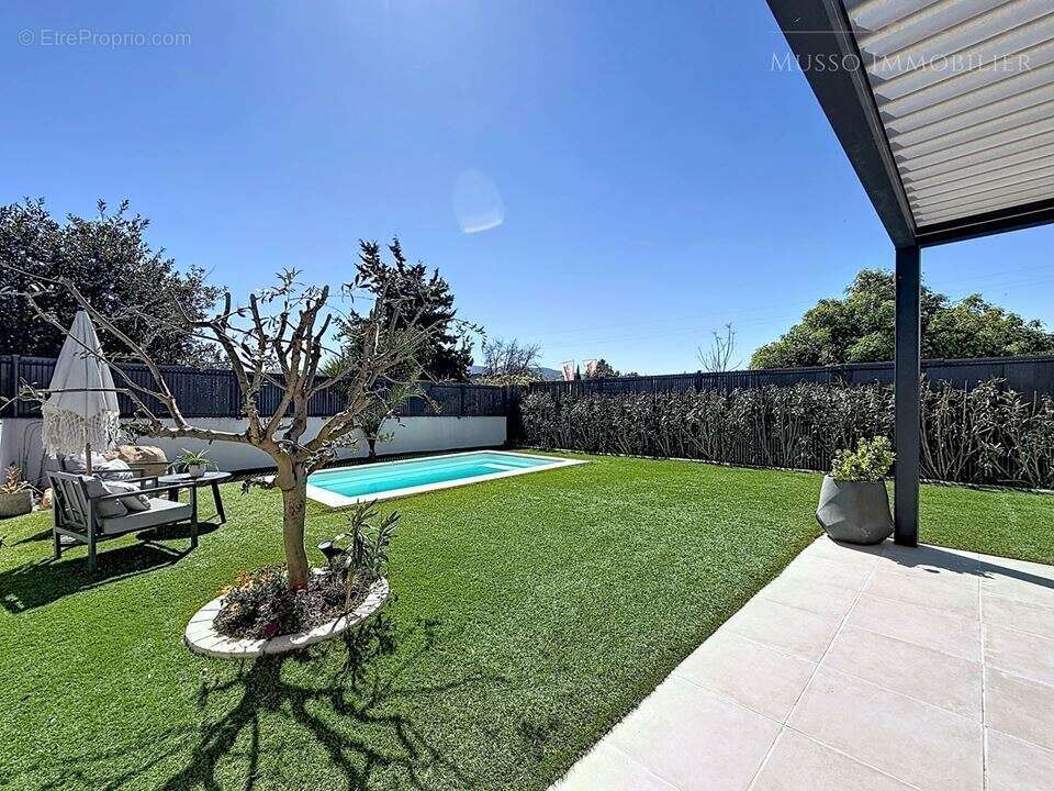 Maison à MARSEILLE-11E