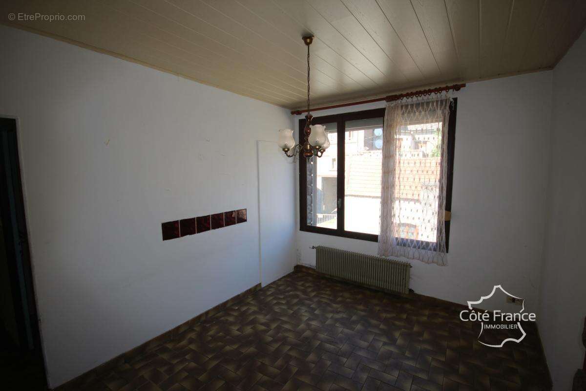 Appartement à GIVET