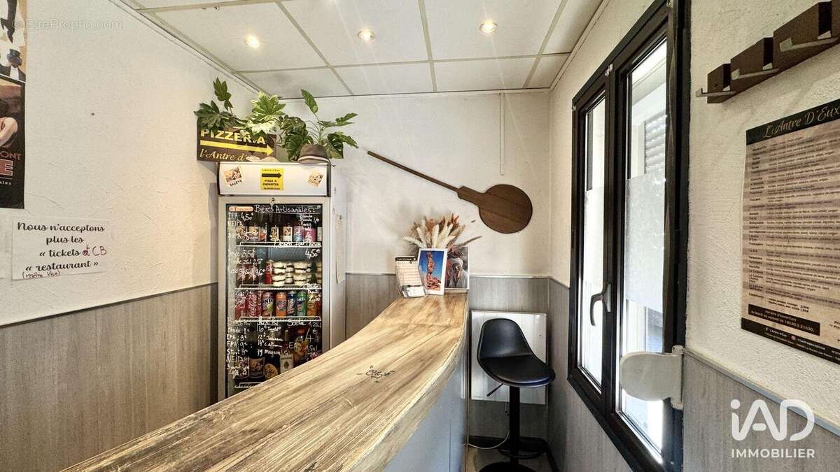 Photo 3 - Commerce à LA ROCHE-SUR-FORON