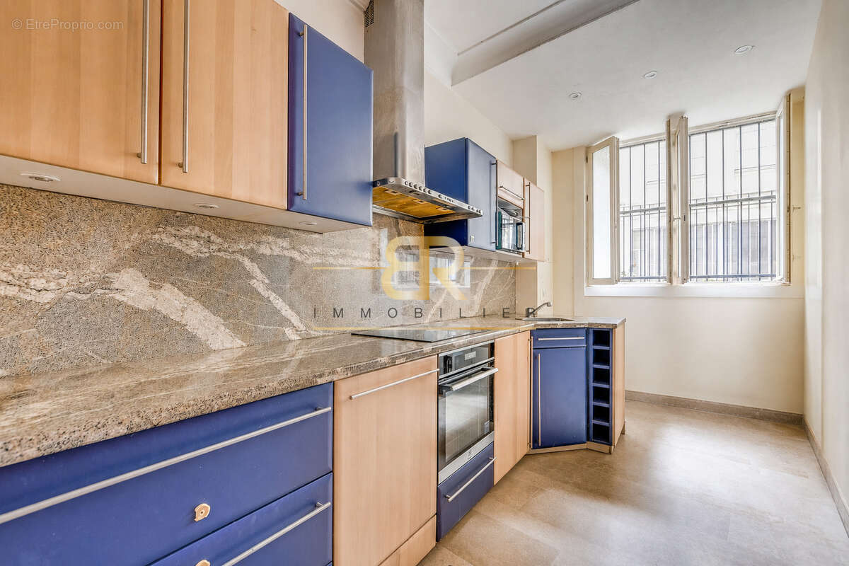 Loft atypique / village faidherbe / usage mixte / très calme - photo 7