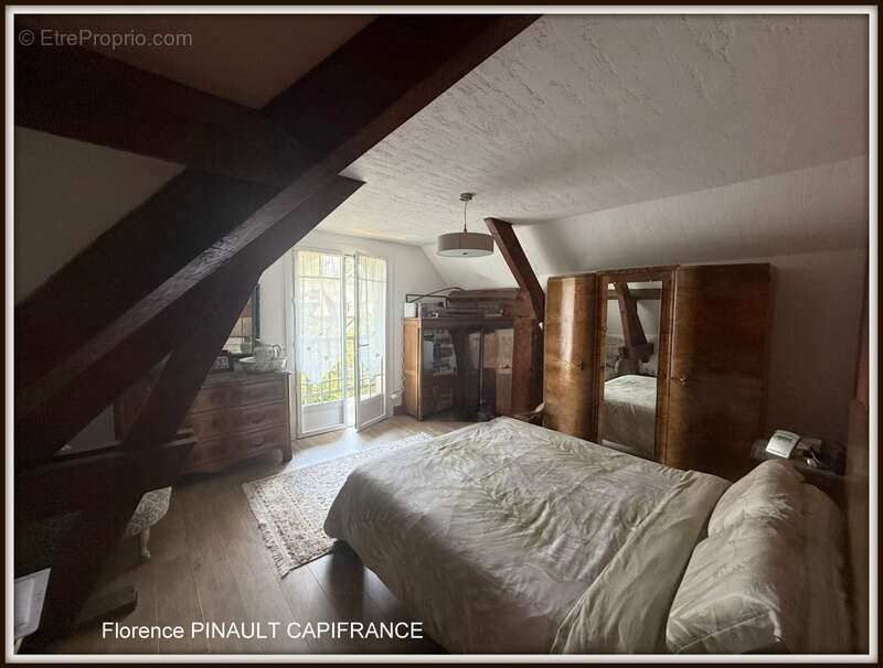 Maison à HORGUES