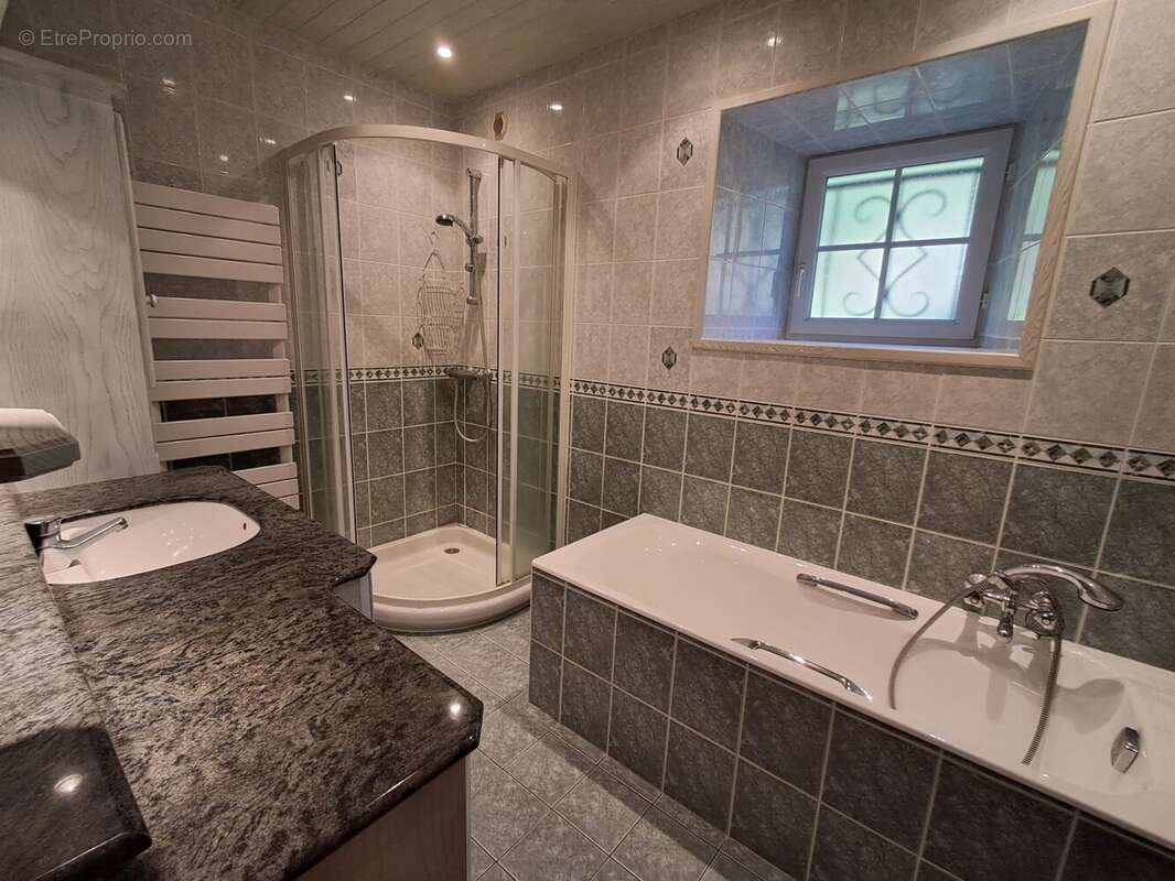 Maison 135 m² à Usson-En-Forez  - photo 9