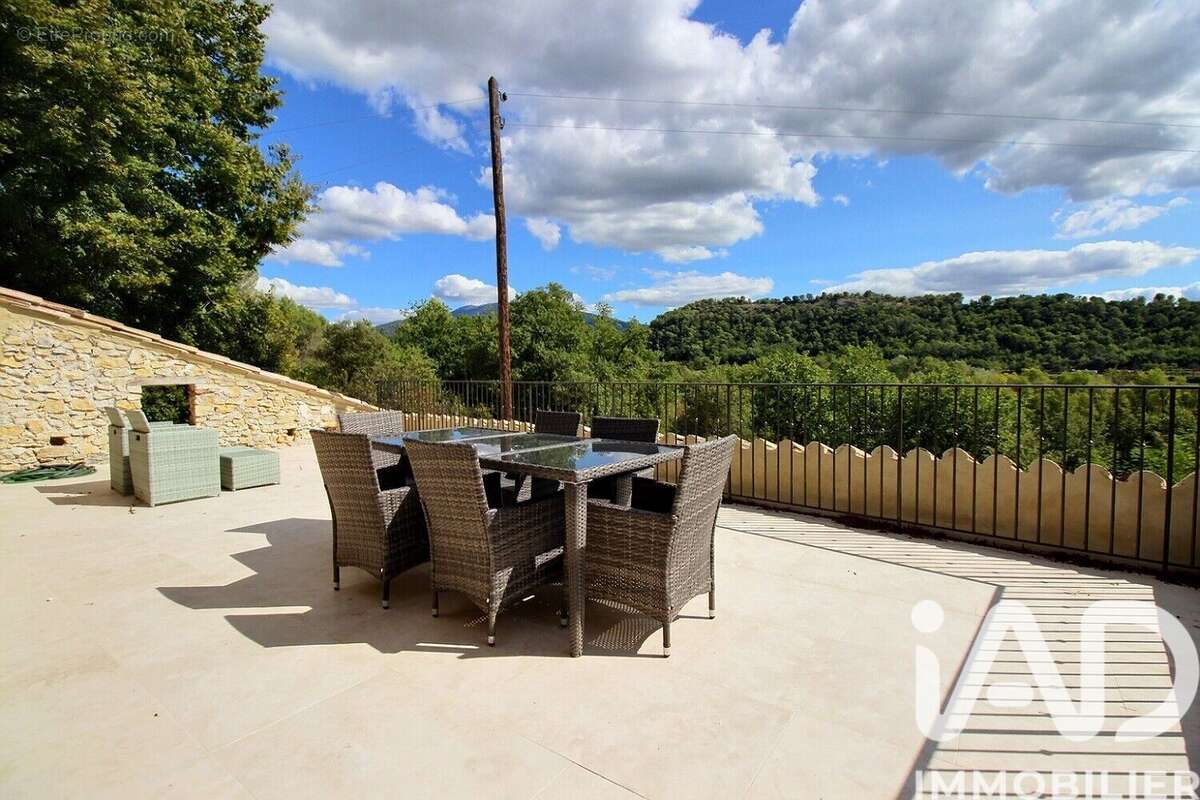 Photo 7 - Maison à ENTRECHAUX