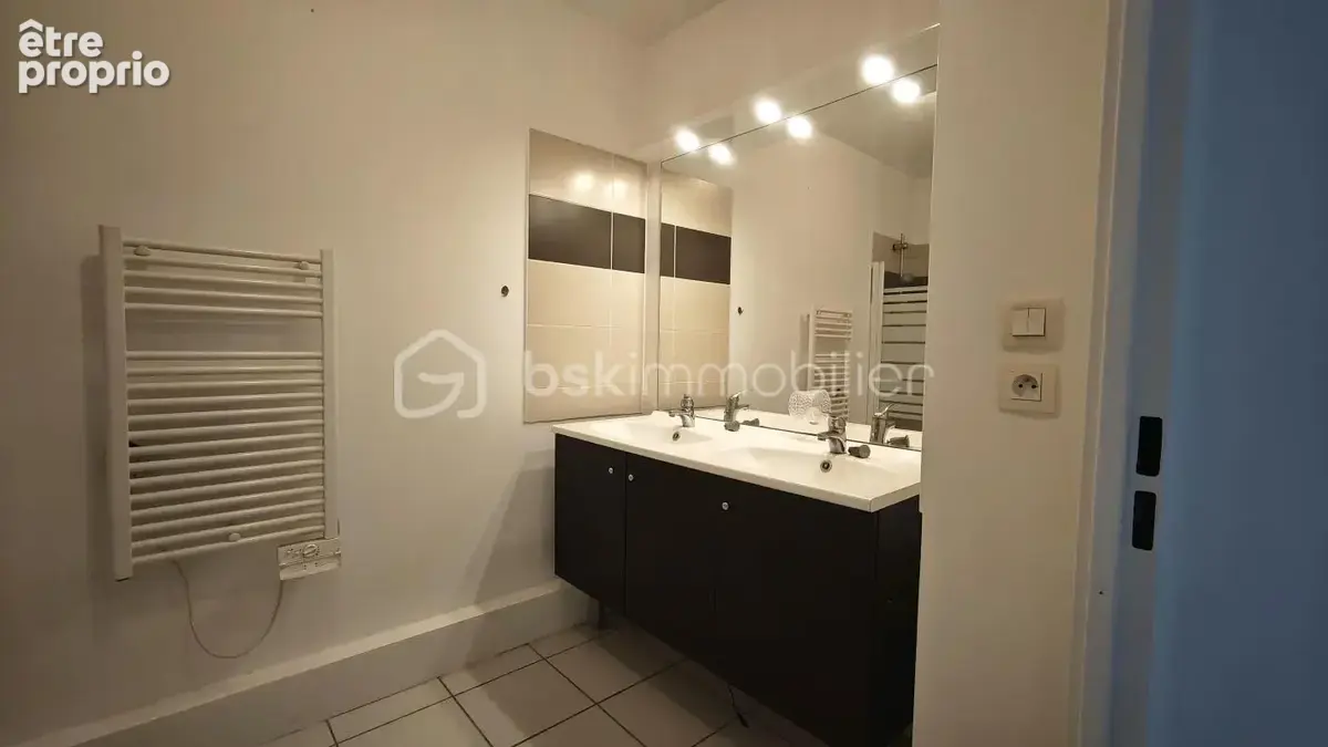 Type 4 traversant de 86 m² avec 2 BALCONS – Secteur Trois Cocus / Borderouge - photo 9