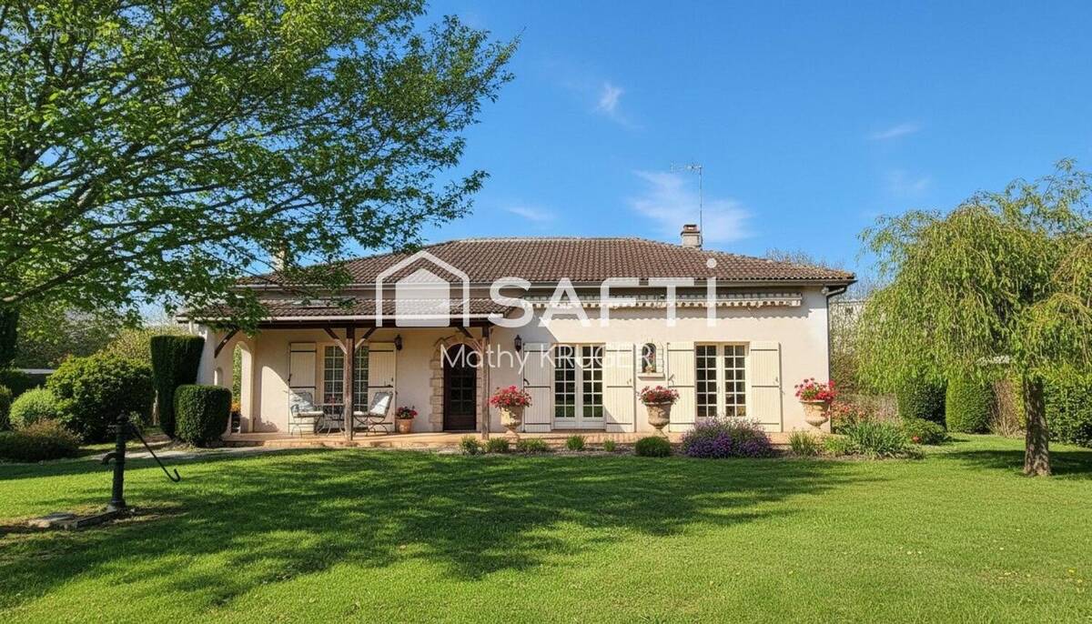 Photo 1 - Maison à PINEUILH