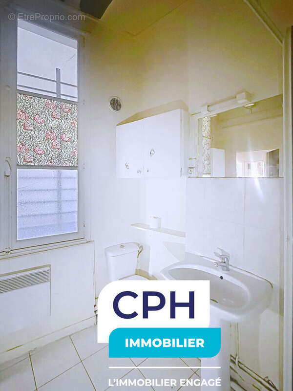 Appartement à PARIS-1E