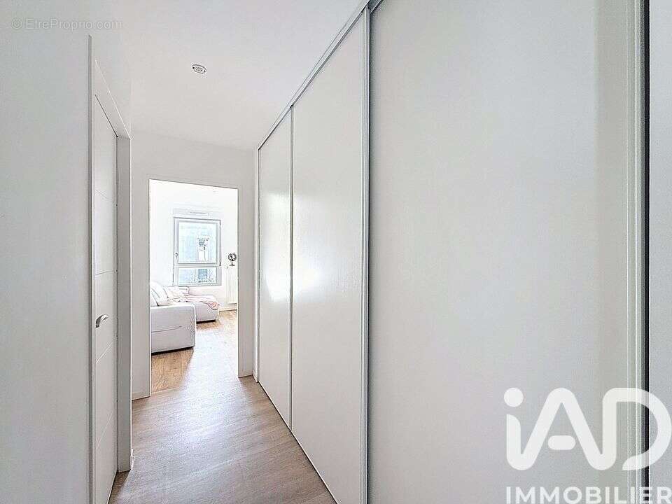 Photo 9 - Appartement à REIMS
