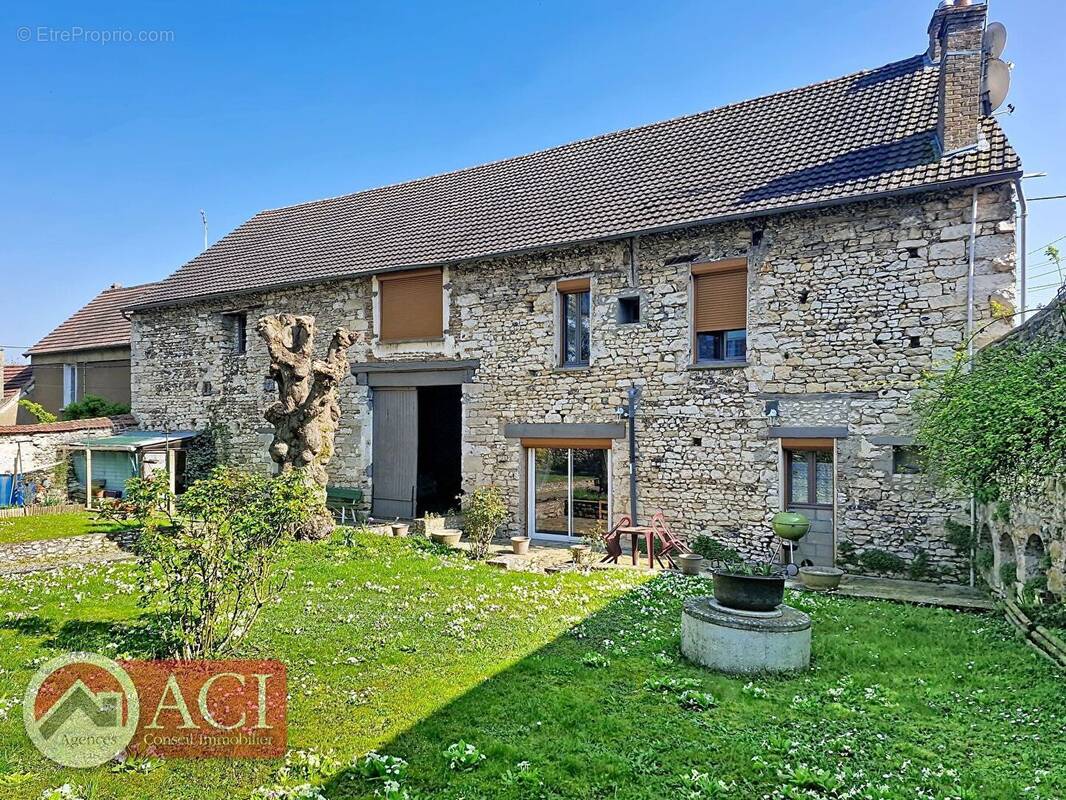 Maison à MAGNY-EN-VEXIN
