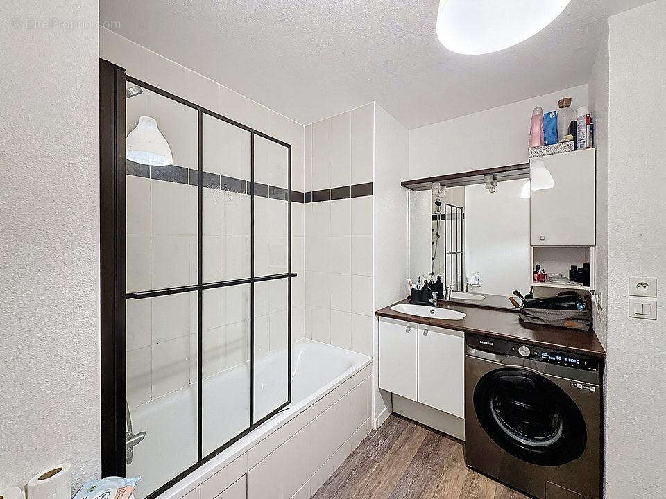 Appartement à AMFREVILLE-LA-MI-VOIE