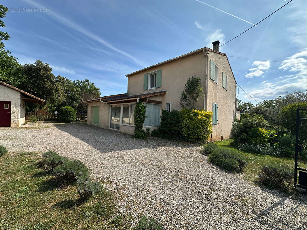 Maison 160m² à saint-maximin-la-sainte-baume - photo 11
