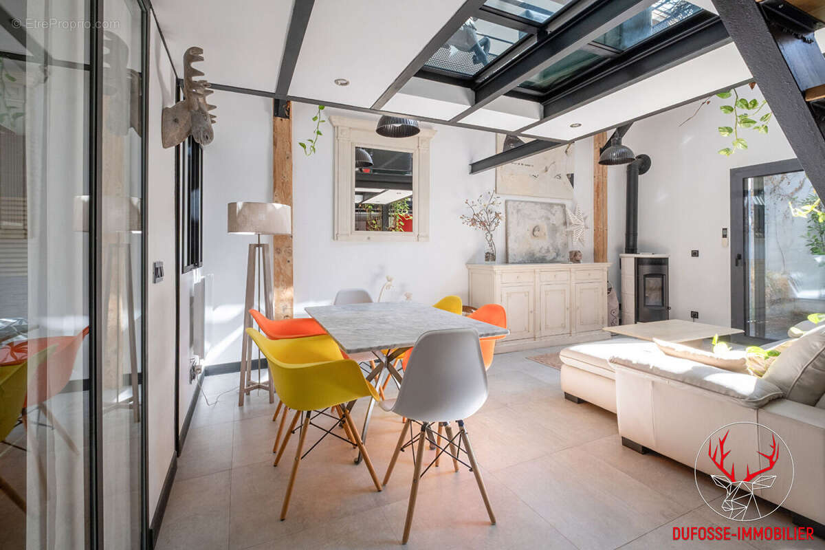 Maison d'Exception à Vendre à Villefranche-sur-Saône - Réf BEL6194 - photo 7