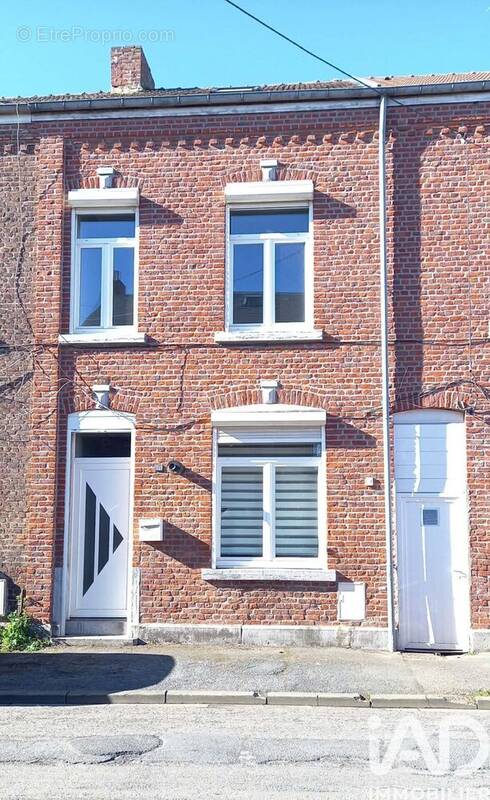 Photo 1 - Maison à MAUBEUGE