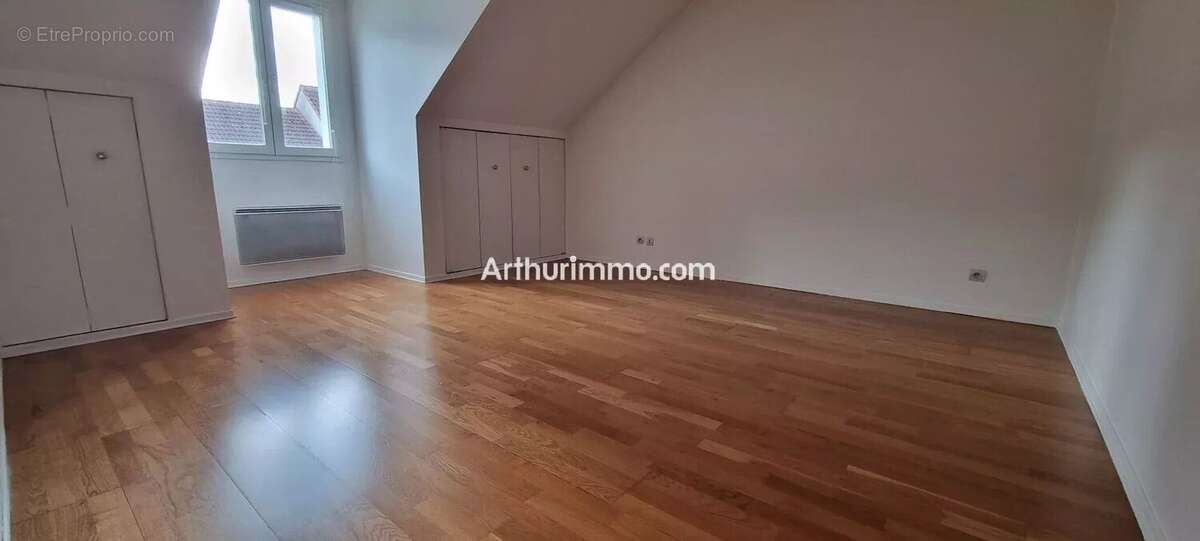 Appartement à LIMEIL-BREVANNES