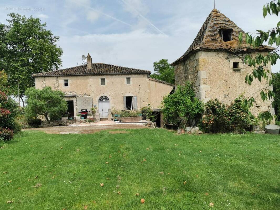 Photo 1 - Maison à PERGAIN-TAILLAC